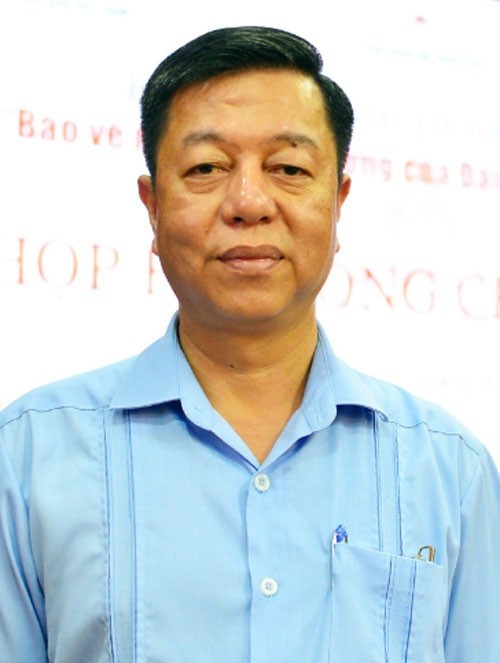 Phát huy sức mạnh báo chí bảo vệ nền tảng tư tưởng của Đảng Phát huy sức mạnh báo chí bảo vệ nền tảng tư tưởng của Đảng