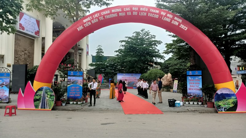 Hội nghị Xúc tiến Đầu tư, Thương mại và Du lịch VACOD - Lạng Sơn 2023: Nhiều tập đoàn lớn đã đầu tư tại Lạng Sơn Hội nghị Xúc tiến Đầu tư, Thương mại và Du lịch VACOD - Lạng Sơn 2023: Nhiều tập đoàn lớn đã đầu tư tại Lạng Sơn