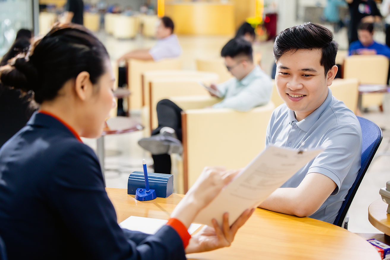 Ngân hàng đẩy mạnh cho vay mua và sửa nhà, vay không tài sản bảo đảm