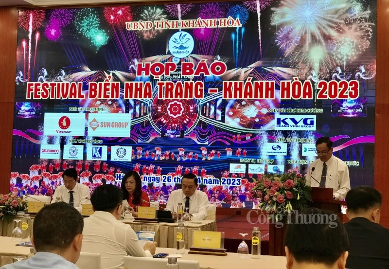 Festival Biển Nha Trang 2023: Xúc tiến kinh tế, du lịch xứ sở “rừng trầm, biển yến” Festival Biển Nha Trang 2023: Xúc tiến kinh tế, du lịch xứ sở “rừng trầm, biển yến”