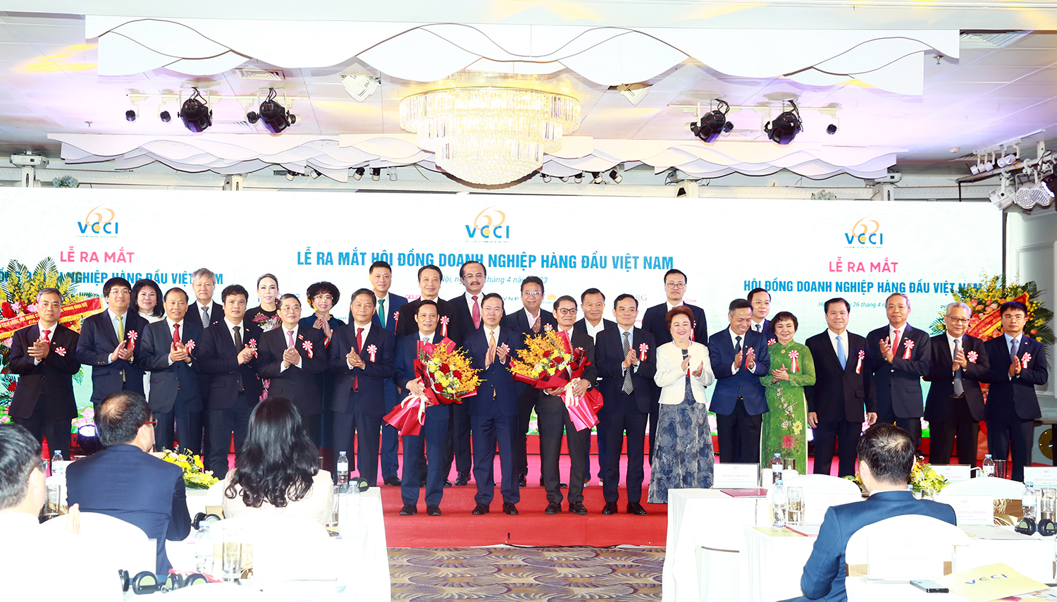 VCCI phải thực sự là chỗ dựa tin cậy của cộng đồng doanh nhân, doanh nghiệp - Ảnh 4. VCCI phải thực sự là chỗ dựa tin cậy của cộng đồng doanh nhân, doanh nghiệp - Ảnh 4.