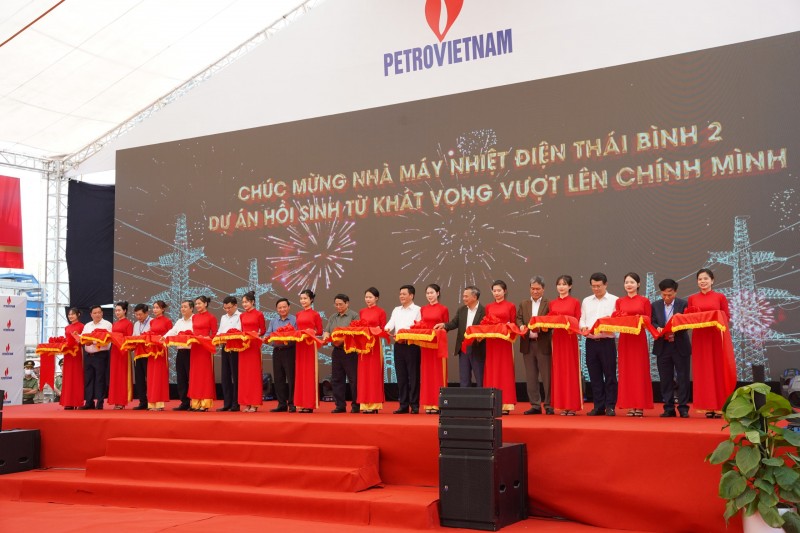 Thủ tướng Phạm Minh Chính dự lễ khánh thành Nhà máy Nhiệt điện Thái Bình 2