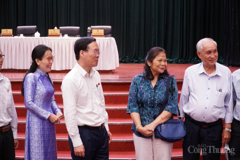 Chủ tịch nước Võ Văn Thưởng tiếp xúc cử tri thành phố Đà Nẵng Chủ tịch nước Võ Văn Thưởng tiếp xúc cử tri thành phố Đà Nẵng