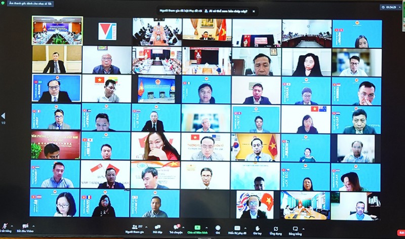 Hiệp hội ngành hàng tham gia Hội nghị chia sẻ nhận định đánh giá, kinh nghiệm trong quá trình tham gia giao lưu thương mại với Trung Quốc Hiệp hội ngành hàng tham gia Hội nghị chia sẻ nhận định đánh giá, kinh nghiệm trong quá trình tham gia giao lưu thương mại với Trung Quốc