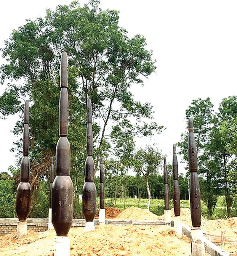 Độc đáo ngôi nhà được dựng bằng vỏ bom