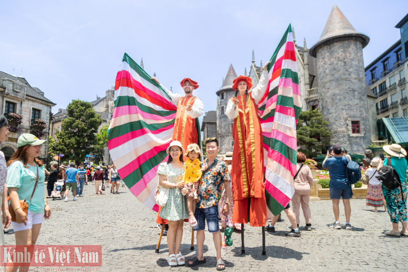 Các khu du lịch tại Đà Nẵng hút khách ngày đầu nghỉ lễ 30/4 – 1/5 Các khu du lịch tại Đà Nẵng hút khách ngày đầu nghỉ lễ 30/4 – 1/5