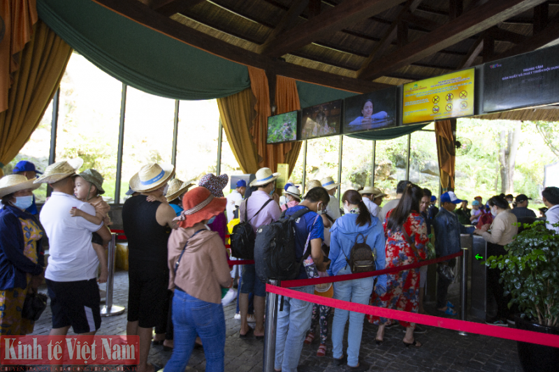 Các khu du lịch tại Đà Nẵng hút khách ngày đầu nghỉ lễ 30/4 – 1/5 Các khu du lịch tại Đà Nẵng hút khách ngày đầu nghỉ lễ 30/4 – 1/5