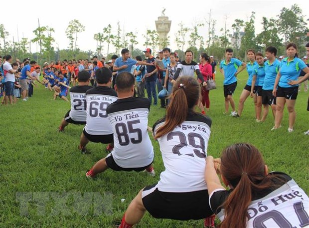 Phát huy vai trò của Công đoàn - Nói tiếng nói của người lao động hình ảnh 3 Phat huy vai tro cua Cong doan - Noi tieng noi cua nguoi lao dong hinh anh 3