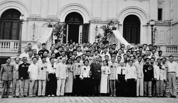 Ngày này năm xưa 6/5: Phê duyệt quy hoạch phát triển công nghiệp Vùng kinh tế trọng điểm miền Trung Ngày này năm xưa 6/5: Phê duyệt quy hoạch phát triển công nghiệp Vùng kinh tế trọng điểm miền Trung