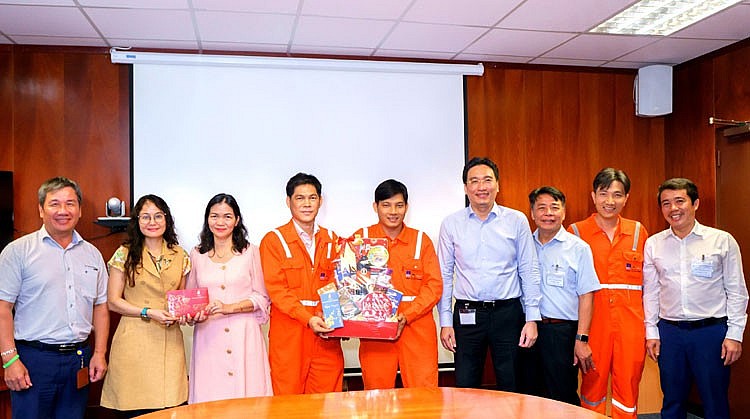 PV GAS sôi nổi hưởng ứng Tháng Công nhân và Tháng Hành động về ATVSLĐ