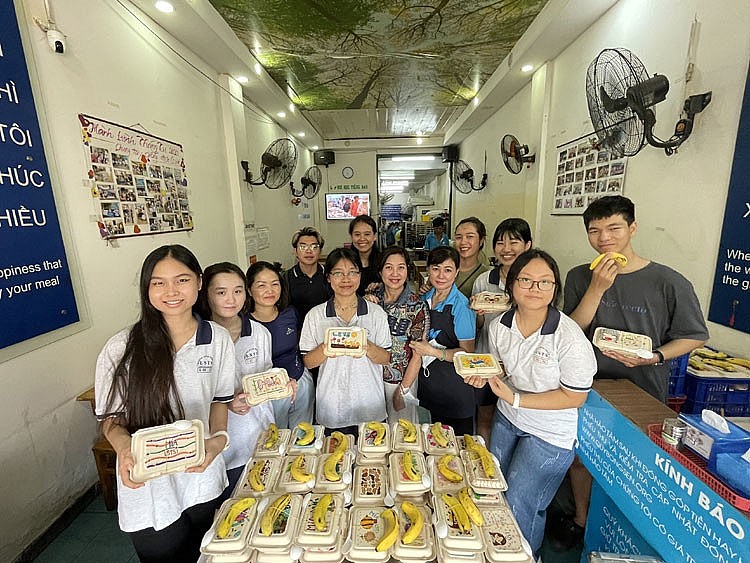 Dự án “Truyền thông tử tế”: Lựa chọn cách sống đẹp, trao tặng niềm vui mới Dự án “Truyền thông tử tế”: Lựa chọn cách sống đẹp, trao tặng niềm vui mới