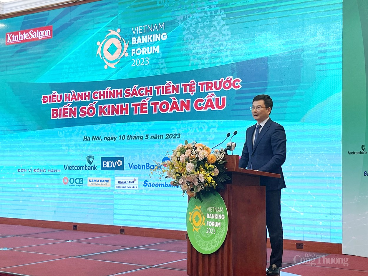 Linh hoạt điều hành chính sách tiền tệ giữa nhiều biến số toàn cầu bất định Linh hoạt điều hành chính sách tiền tệ giữa nhiều biến số toàn cầu bất định