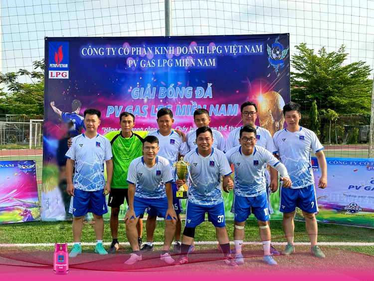 Đội bóng Khu vực Miền Tây đã trở thành nhà Vô địch “Giải bóng đá PV GAS LPG Miền Nam năm 2023” Đội bóng Khu vực Miền Tây đã trở thành nhà Vô địch “Giải bóng đá PV GAS LPG Miền Nam năm 2023”
