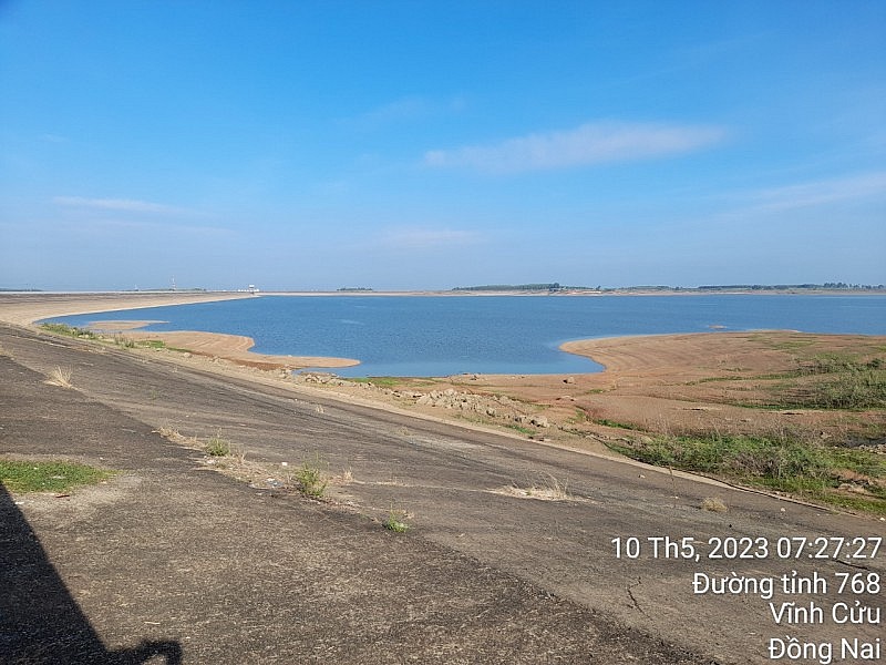 Thuỷ điện gặp khó, miền Bắc gặp khó khăn về điện mùa nắng nóng 2023 Thuỷ điện gặp khó, miền Bắc gặp khó khăn về điện mùa nắng nóng 2023