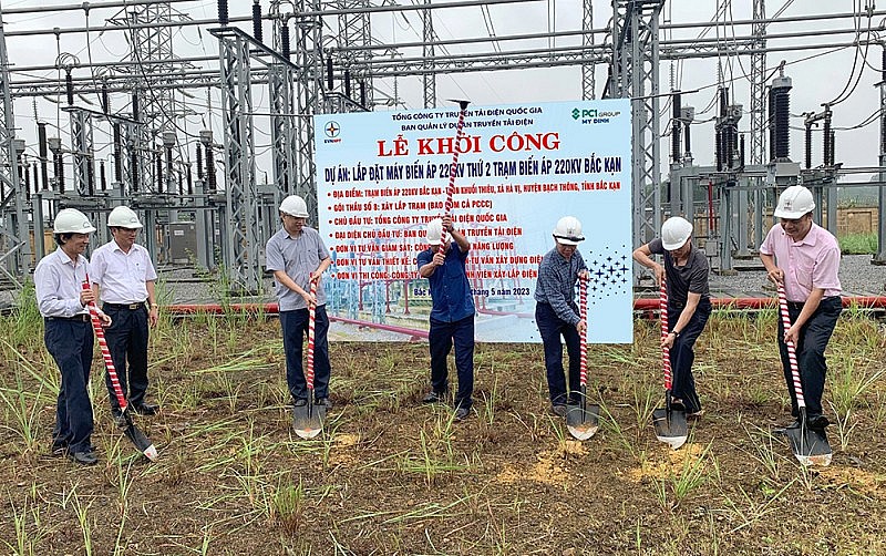 NPTPMB triển khai thi công Dự án lắp máy biến áp 220kV thứ 2 trạm biến áp 220kV Bắc Kạn NPTPMB triển khai thi công Dự án lắp máy biến áp 220kV thứ 2 trạm biến áp 220kV Bắc Kạn
