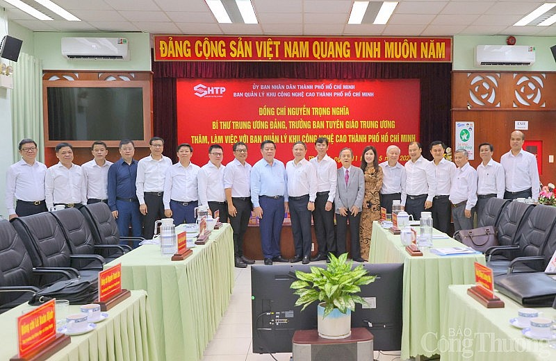 Trưởng ban Tuyên giáo Trung ương thăm, làm việc với Khu Công nghệ cao TP. Hồ Chính Minh