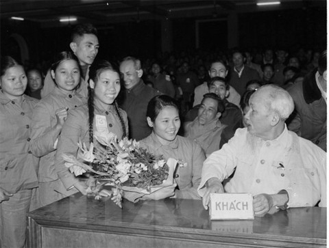 Ngày này năm xưa 12/5: Chính phủ ban hành Chương trình cắt giảm, đơn giản hóa quy định hoạt động kinh doanh Ngày này năm xưa 12/5: Chính phủ ban hành Chương trình cắt giảm, đơn giản hóa quy định hoạt động kinh doanh