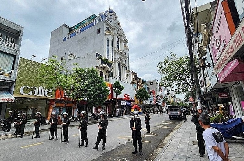 Lai lịch bất hảo của ông trùm giang hồ Tuấn ‘thần đèn’ ở Thanh Hóa Lai lịch bất hảo của ông trùm giang hồ Tuấn ‘thần đèn’ ở Thanh Hóa