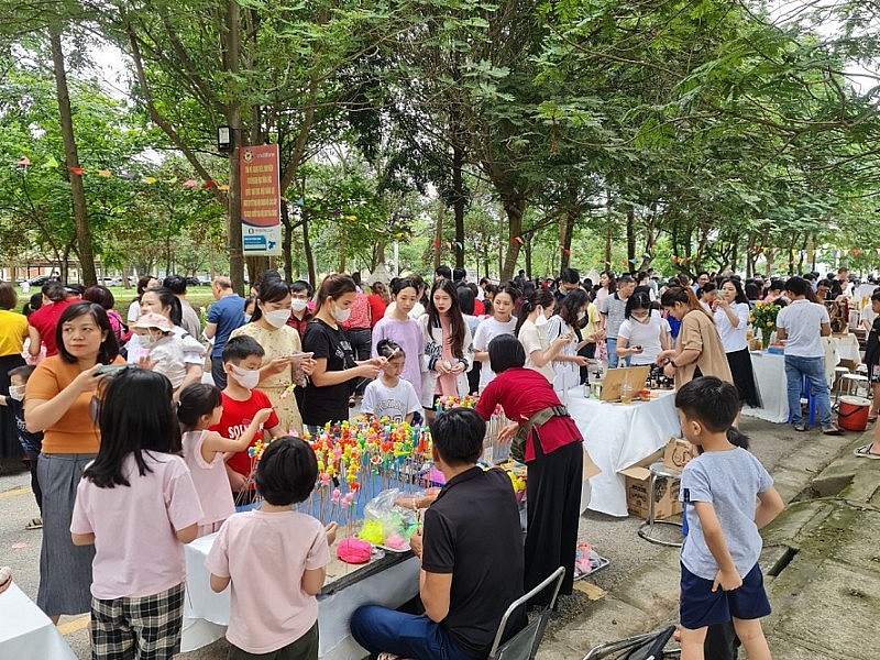 Thanh Hóa: Phiên chợ khởi nghiệp Mai An Tiêm thu hút 36 đơn vị đến từ nhiều tỉnh, thành Thanh Hóa: Phiên chợ khởi nghiệp Mai An Tiêm thu hút 36 đơn vị đến từ nhiều tỉnh, thành