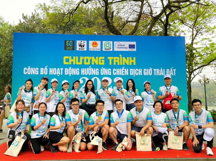 Cục TMĐT và KTS đẩy mạnh thi đua, chào mừng 72 năm ngày truyền thống ngành Công Thương Việt Nam Cục TMĐT và KTS đẩy mạnh thi đua, chào mừng 72 năm ngày truyền thống ngành Công Thương Việt Nam