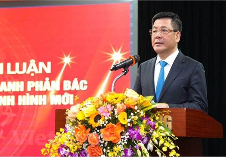 Phát huy vai trò của tổ chức công đoàn trong bảo vệ nền tảng tư tưởng của Đảng Phát huy vai trò của tổ chức công đoàn trong bảo vệ nền tảng tư tưởng của Đảng