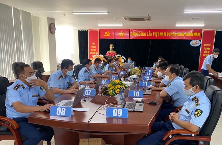 Phát huy vai trò của tổ chức công đoàn đối với bảo vệ nền tảng tư tưởng của Đảng Phát huy vai trò của tổ chức công đoàn đối với bảo vệ nền tảng tư tưởng của Đảng