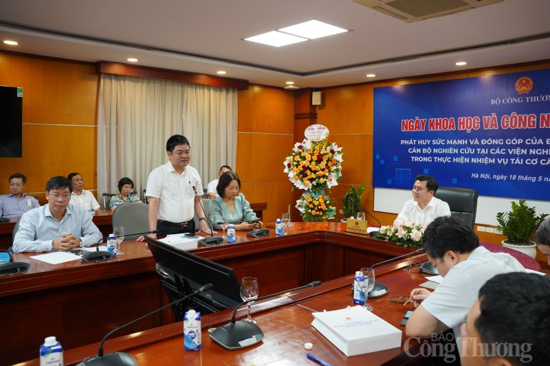 Ngành Công Thương đẩy mạnh tái cơ cấu dựa trên nền tảng khoa học và công nghệ Ngành Công Thương đẩy mạnh tái cơ cấu dựa trên nền tảng khoa học và công nghệ