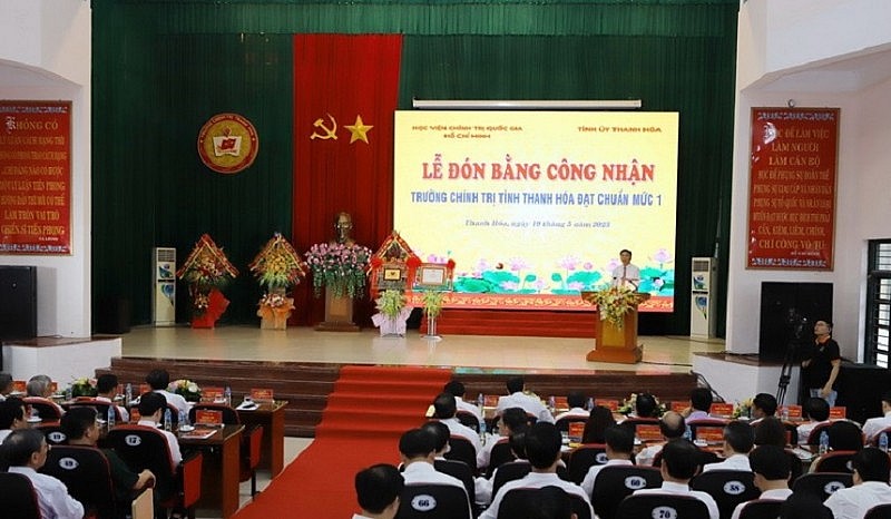 Trường Chính trị tỉnh Thanh Hóa đạt chuẩn mức độ 1 Trường Chính trị tỉnh Thanh Hóa đạt chuẩn mức độ 1