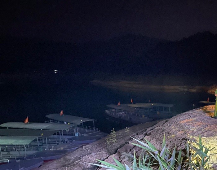 Đã tìm thấy thi thể nam thanh niên đuối nước ở hồ Yên Lập