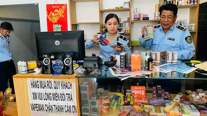 Sớm có biện pháp kiểm soát thuốc lá thế hệ mới ảnh 1