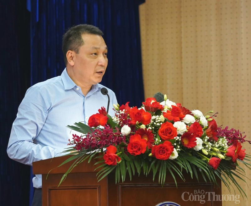 Bộ Công Thương tổ chức Hội nghị phát động tiết kiệm điện toàn quốc Bộ Công Thương tổ chức Hội nghị phát động tiết kiệm điện toàn quốc