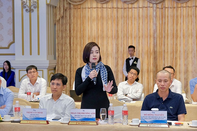 Nhiều ý kiến đóng góp với nội dung thiết thực, gắn liền với nhiệm vụ của các bên trong công tác chuẩn bị chạy thử và tiếp nhận vận hành dự án Nhiều ý kiến đóng góp với nội dung thiết thực, gắn liền với nhiệm vụ của các bên trong công tác chuẩn bị chạy thử và tiếp nhận vận hành dự án