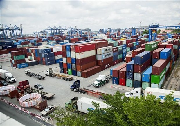 Sau bay nam, hang container qua cang bien Viet Nam tang gan gap doi hinh anh 1