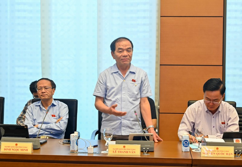 Đại biểu Quốc hội nêu 7 nhóm giải pháp để kinh tế bứt phá những tháng cuối năm Đại biểu Quốc hội nêu 7 nhóm giải pháp để kinh tế bứt phá những tháng cuối năm