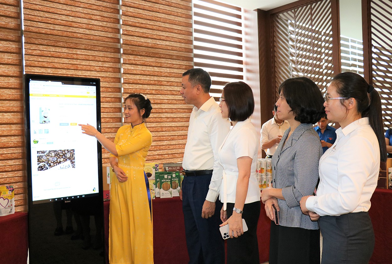 Sơn La: Định hướng phát triển thương mại điện tử bền vững