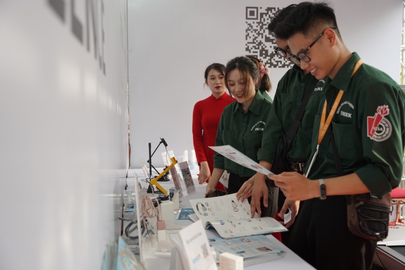 Triển lãm gian hàng Taiwan Excellence - Không gian trưng bày văn hóa, ẩm thực, công nghệ hiện đại Triển lãm gian hàng Taiwan Excellence - Không gian trưng bày văn hóa, ẩm thực, công nghệ hiện đại