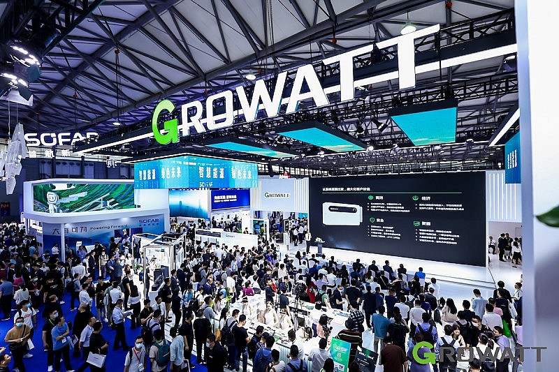 Growatt nổi bật tại Triển lãm SNEC với Giải thưởng Thương hiệu hàng đầu và Giải pháp tiên tiến Growatt nổi bật tại Triển lãm SNEC với Giải thưởng Thương hiệu hàng đầu và Giải pháp tiên tiến