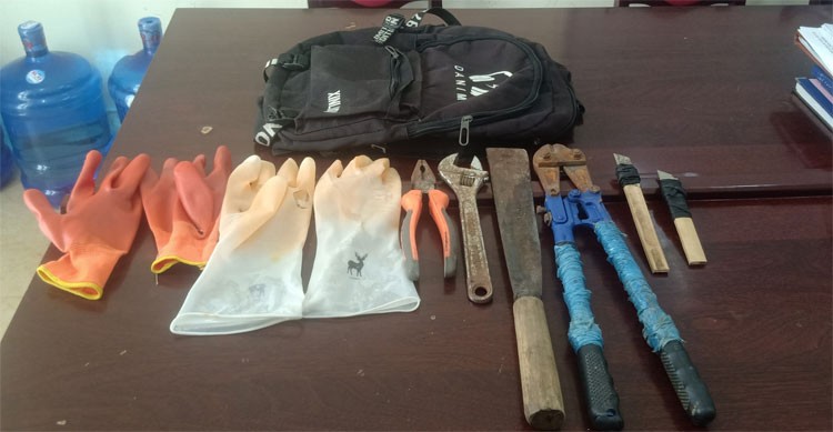 Lào Cai: Bắt giữ đối tượng trộm cắp thiết bị, linh kiện điện Lào Cai: Bắt giữ đối tượng trộm cắp thiết bị, linh kiện điện