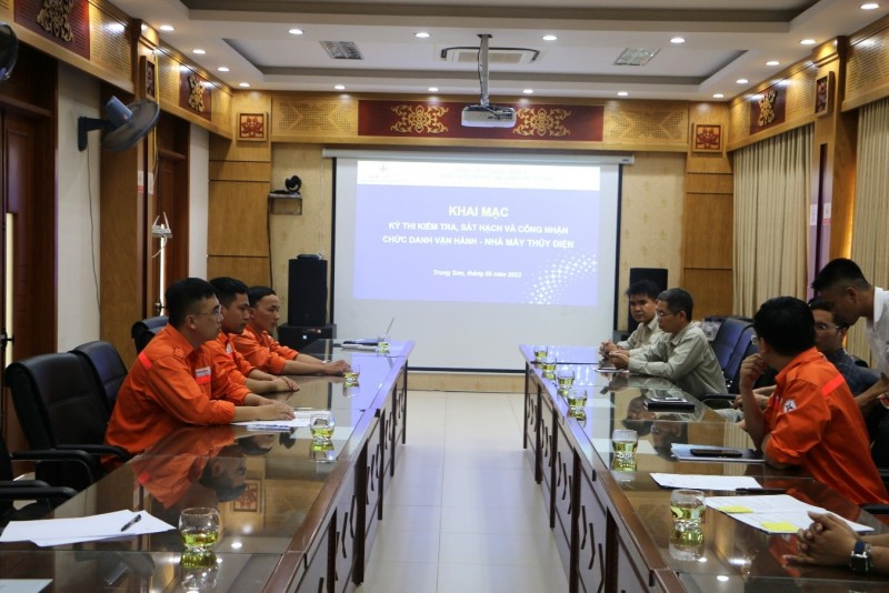 Toàn cảnh buổi khai mạc Toàn cảnh buổi khai mạc