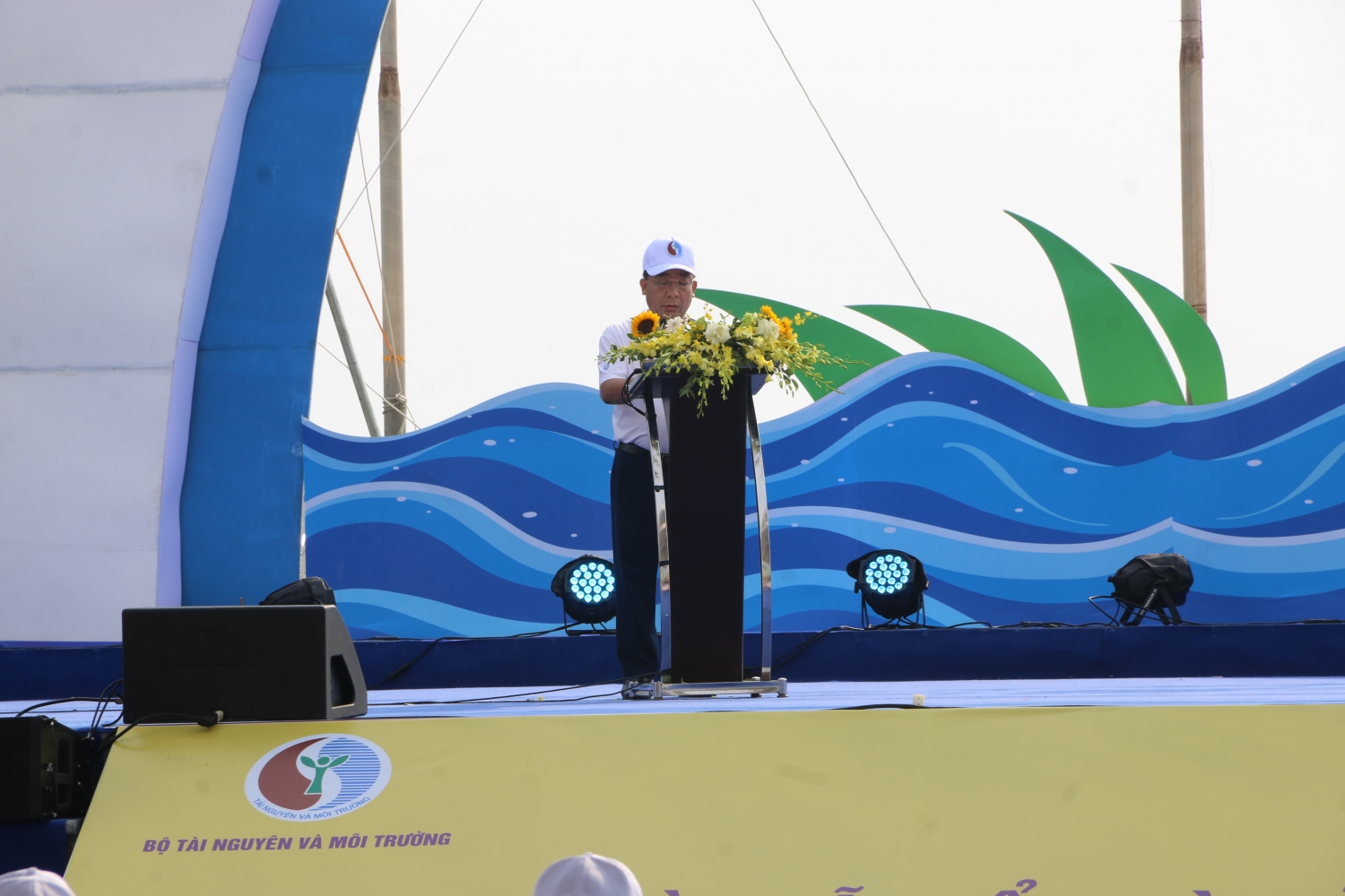 Petrovietnam hưởng ứng Lễ phát động quốc gia Tuần lễ Biển và Hải đảo Việt Nam Petrovietnam hưởng ứng Lễ phát động quốc gia Tuần lễ Biển và Hải đảo Việt Nam