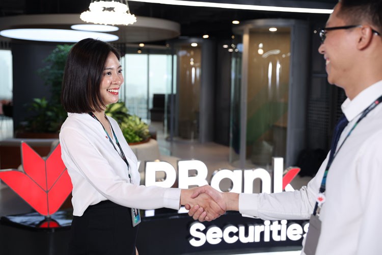 Giao dịch chứng khoán rinh ngay Iphone 14 Promax cùng VPBankS Giao dịch chứng khoán rinh ngay Iphone 14 Promax cùng VPBankS