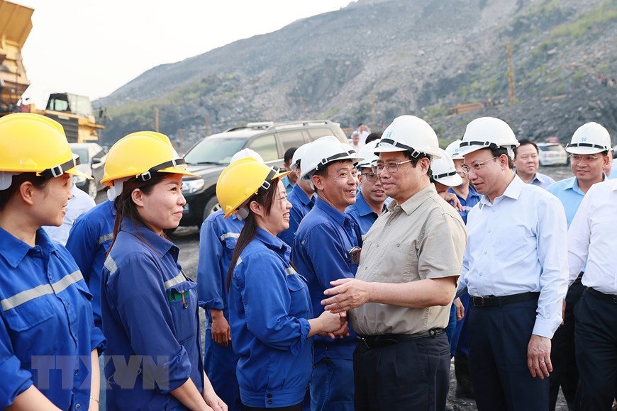 Thủ tướng Chính phủ đánh giá cao TKV trong sản xuất, tăng sản lượng, đáp ứng than cho nhiệt điện