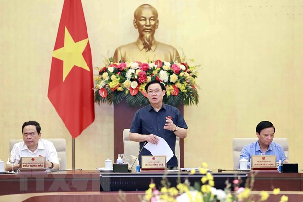 Chủ tịch Quốc hội chủ trì phiên họp của Ủy ban Thường vụ Quốc hội hình ảnh 1 Chu tich Quoc hoi chu tri phien hop cua Uy ban Thuong vu Quoc hoi hinh anh 1