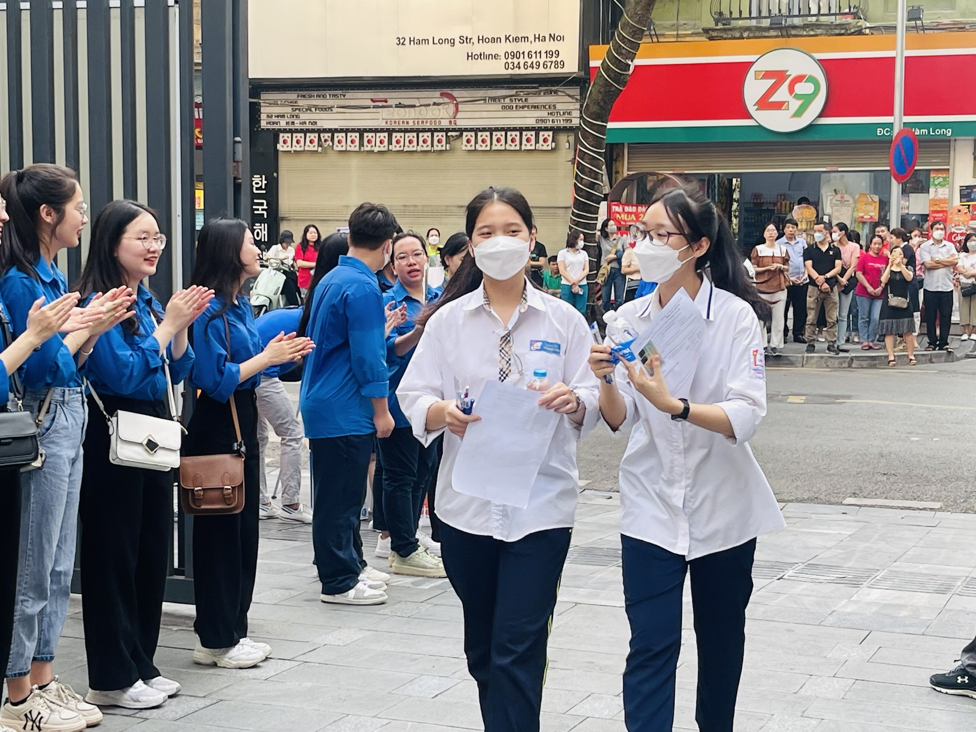 Sở GD&ĐT Hà Nội thông tin về thang điểm của môn Vật lý lớp 10 chuyên - Ảnh 1. Sở GD&ĐT Hà Nội thông tin về thang điểm của môn Vật lý lớp 10 chuyên - Ảnh 1.