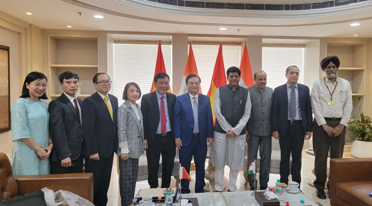 Bộ trưởng Bộ Công Thương Ấn Độ tiếp Bộ trưởng Bộ Nông nghiệp & Phát triển nông thôn Việt Nam