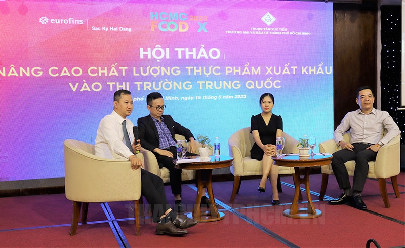 Các diễn giả tham dự hội thảo - Ảnh: TU.