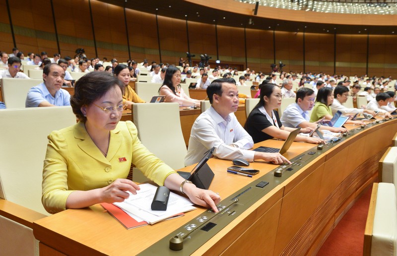 Quốc hội thông qua Luật Bảo vệ quyền lợi người tiêu dùng (sửa đổi) với 93,72% đại biểu tán thành Quốc hội thông qua Luật Bảo vệ quyền lợi người tiêu dùng (sửa đổi) với 93,72% đại biểu tán thành