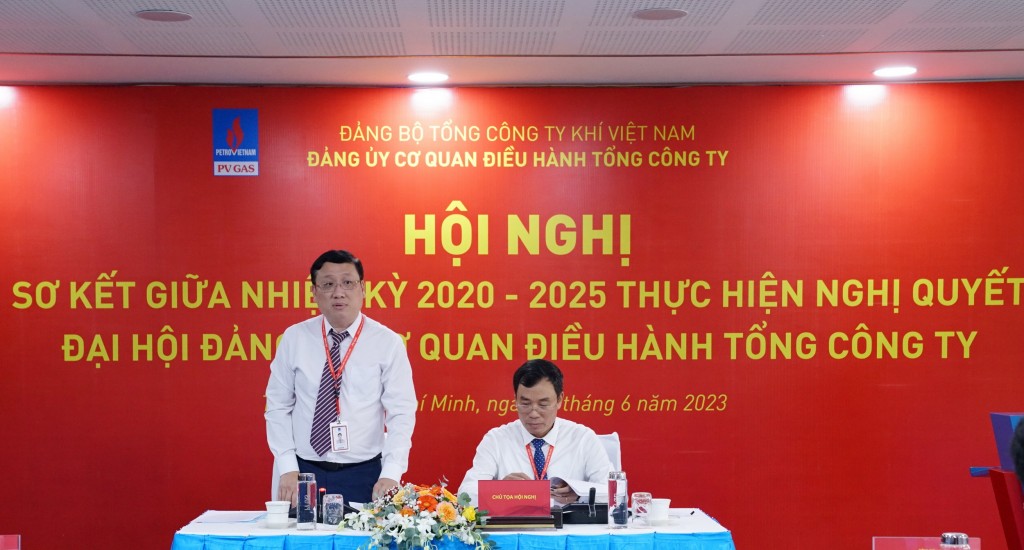 Đảng ủy cơ quan điều hành Tổng công ty Khí Việt Nam sơ kết công tác giữa nhiệm kỳ 2020-2025 Đoàn Chủ tịch điều hành Hội nghị sơ kết giữa nhiệm kỳ thực hiện Nghị quyết Đại hội Đảng bộ CQĐH lần thứ IV, nhiệm kỳ 2020 – 2025
