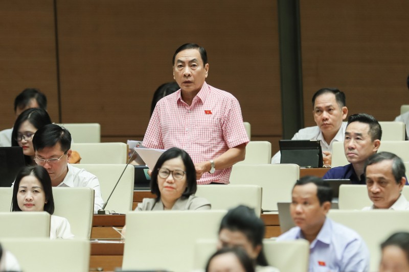 Đại biểu Quốc hội: Đội trưởng, đội phó dân phòng, tiền bồi dưỡng chỉ đủ ăn trong ngày làm nhiệm vụ