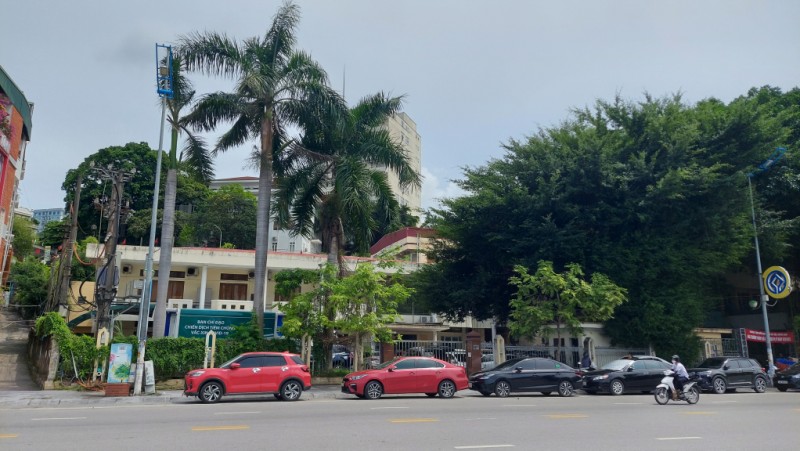 Trụ sở Sở Y tế (phường Bạch Đằng) không sử dụng do chuyển vào Liên cơ quan số 3 (Ảnh QMG) Trụ sở Sở Y tế (phường Bạch Đằng) không sử dụng do chuyển vào Liên cơ quan số 3 (Ảnh QMG)